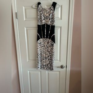 Bebe leopard dress